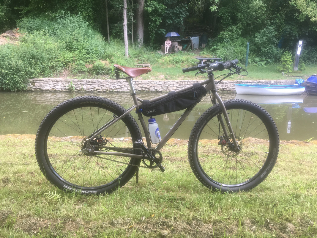 858B0A34-3418-4137-AE23-BD366C5C4597