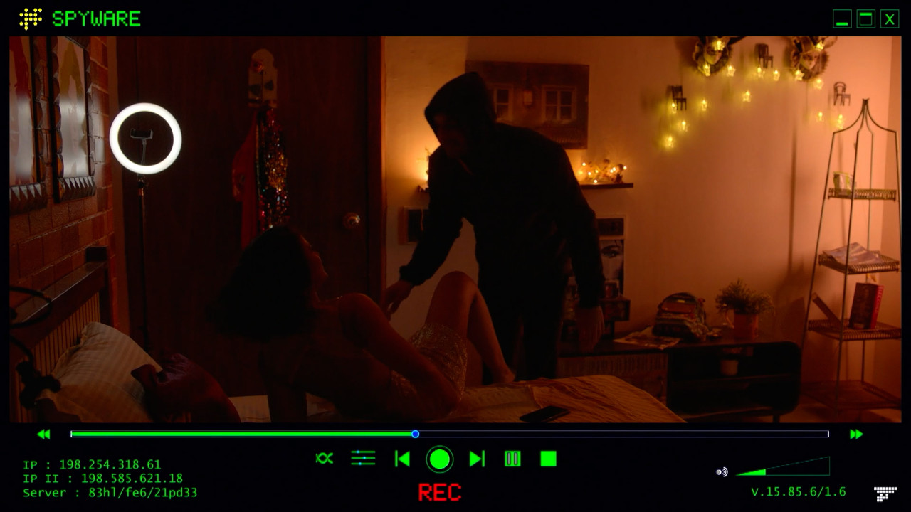 Illegal.S02_others.00_01_45_03.Still013