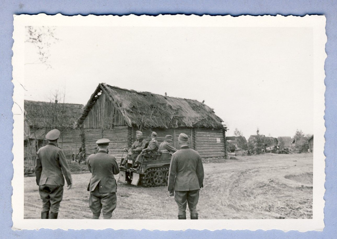 kleines Gebirgsjäger Kettenfahrzeug Rußland