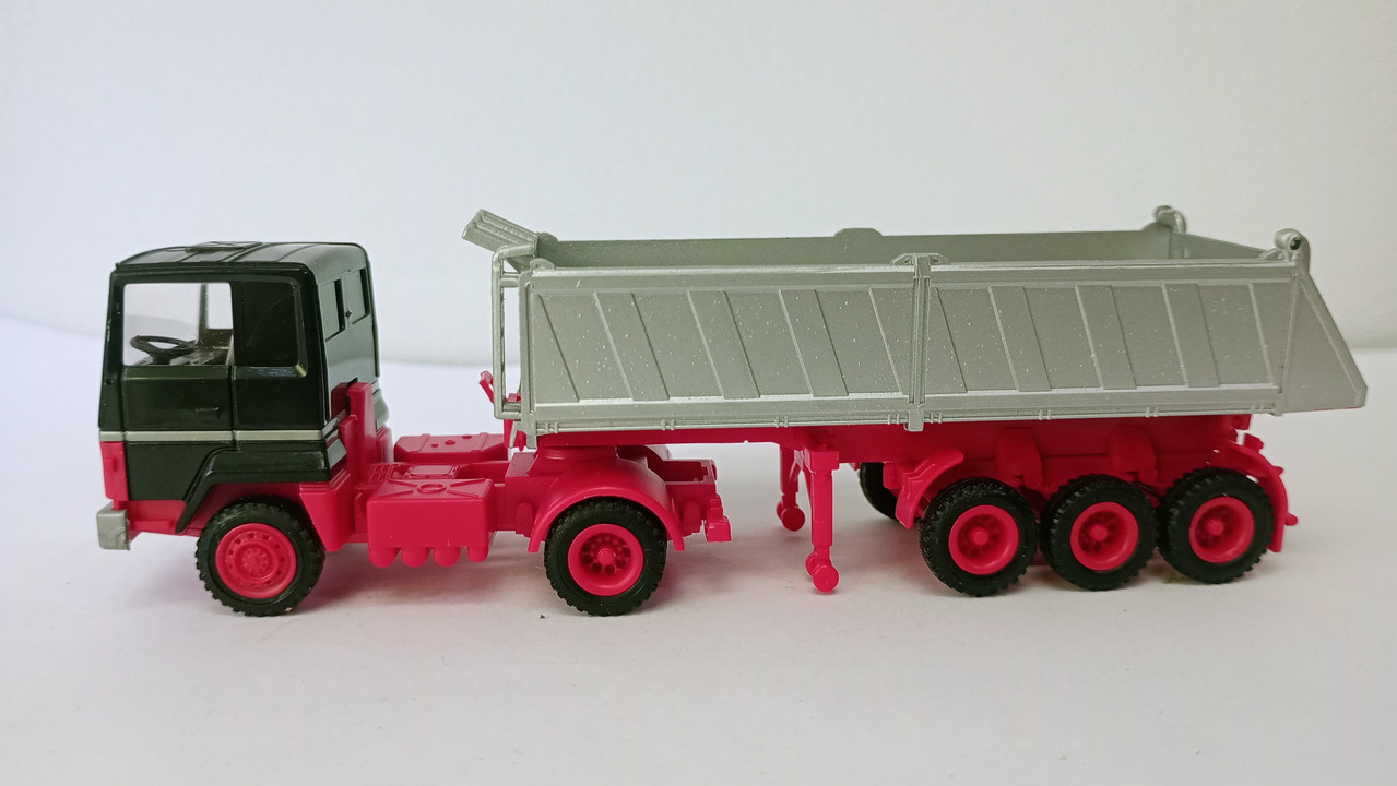 Mach (3898)