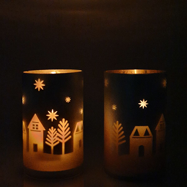 AE578040-F853-44E6-BB50-3D722BEF8C46