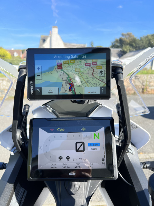 E0662B58-A457-4DAA-B6E3-7D2C03DEC0F1