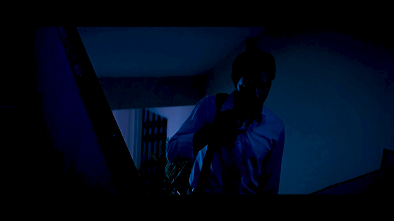 Raima Sen Hot Navel From Mirch 2010 4k.mp4_snapshot_02.40_[2020.11.30_20.59.35]