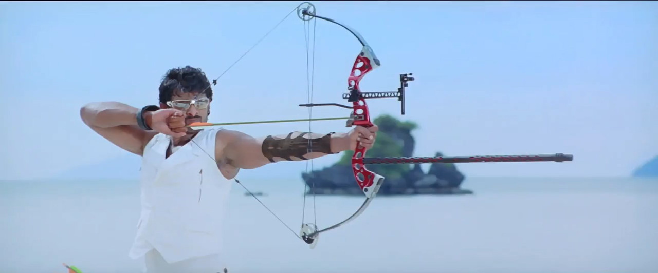 Billa 2009 BluRay [Hindi + Telugu] 480p, 720p ESub Screenshot