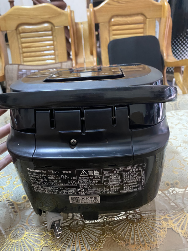 42DDD524-58C6-4C3C-85E6-2B59DF2EE821