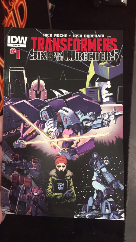 NYCC 2015 - Transformers Sins of the Wreckers Co