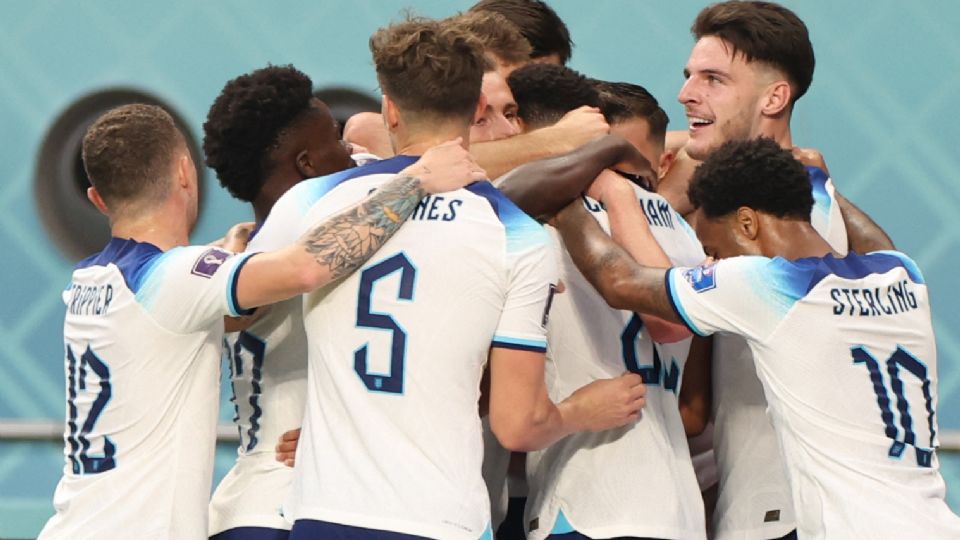 Con un 6-2, Inglaterra golea a Irán en el Mundial de Qatar 2022; juego tuvo protestas y un fuerte golpeEl primer partido de este lunes del Mundial de Qatar 2022 estuvo lleno de controversias, entre las que destacaron protestas de los iraníes y hasta un fuerte golpe a su arquero nacional; al final, Inglaterra fue el vencedor con un 6-2