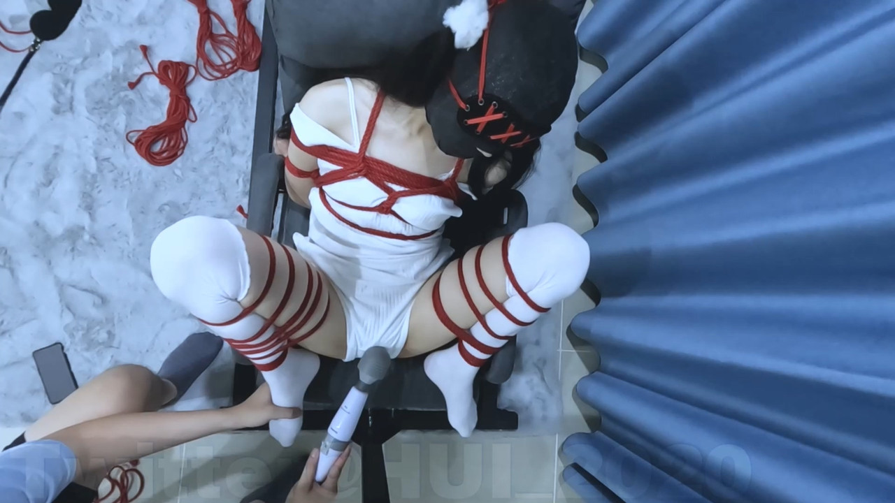 HUI 潼潼极限驷马被提起 2.mp4_20221109_185140.684