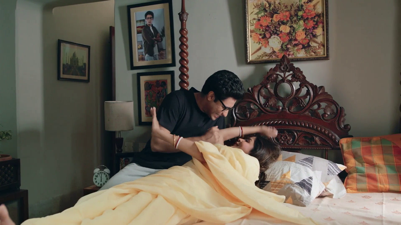 [Image: vlcsnap-2025-08-01-21h05m53s564.png]