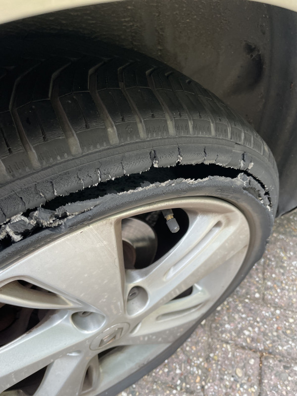 70893786266__3CD5E671-FFF3-4D24-9E01-6481F2CD725E