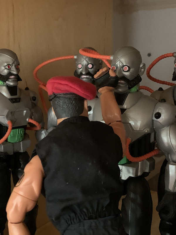 Action Man vs 14 silver robots. 19962-CBB-C6-D9-4-A1-C-A5-F2-F6-E84707849-F
