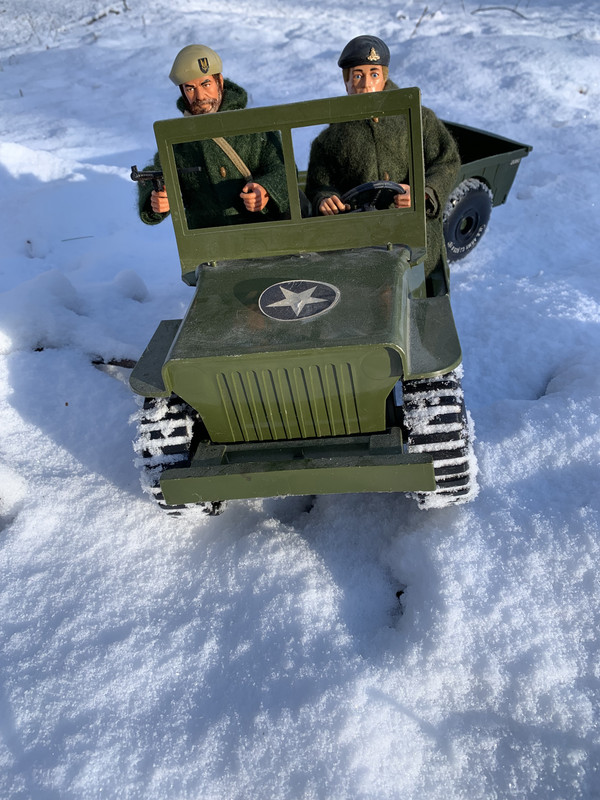 Snowy Jeep recon IMG-1051
