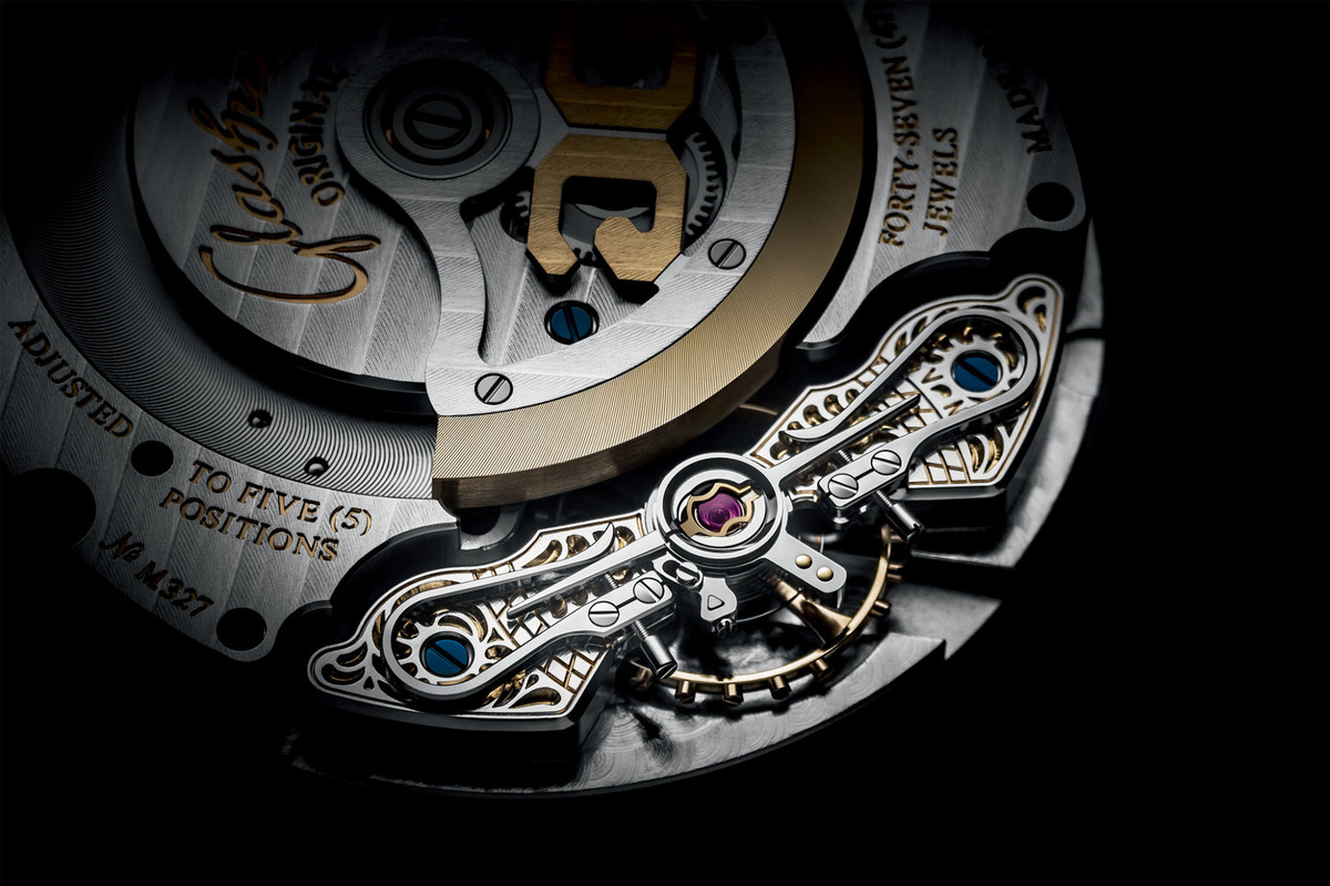 Glashutte-Original-PanoMaticLunar-Forest-Green-1-90-02-13-32-31-2-2048x1365