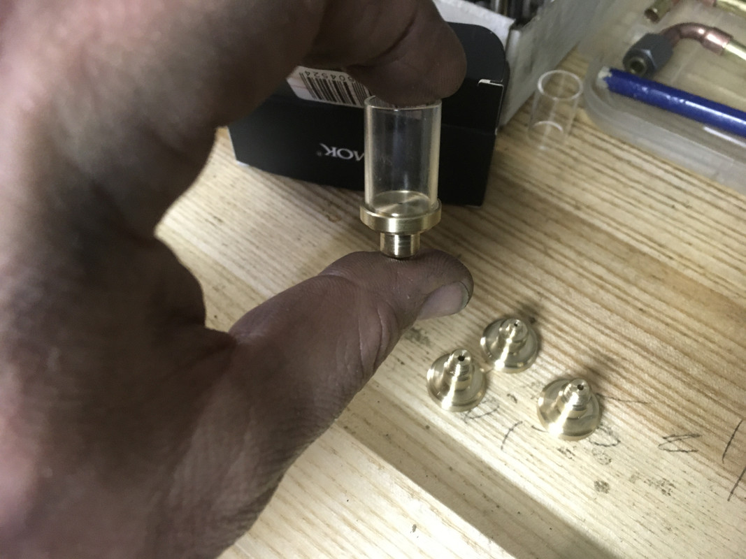 8CA4988D-68C1-4209-B08D-7903E5E950E9