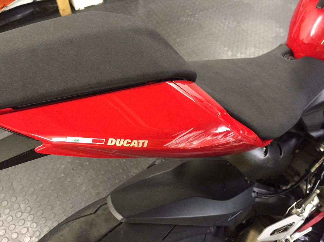 5273B326-66C9-4E9B-B90C-C2ECAA3C8FAA