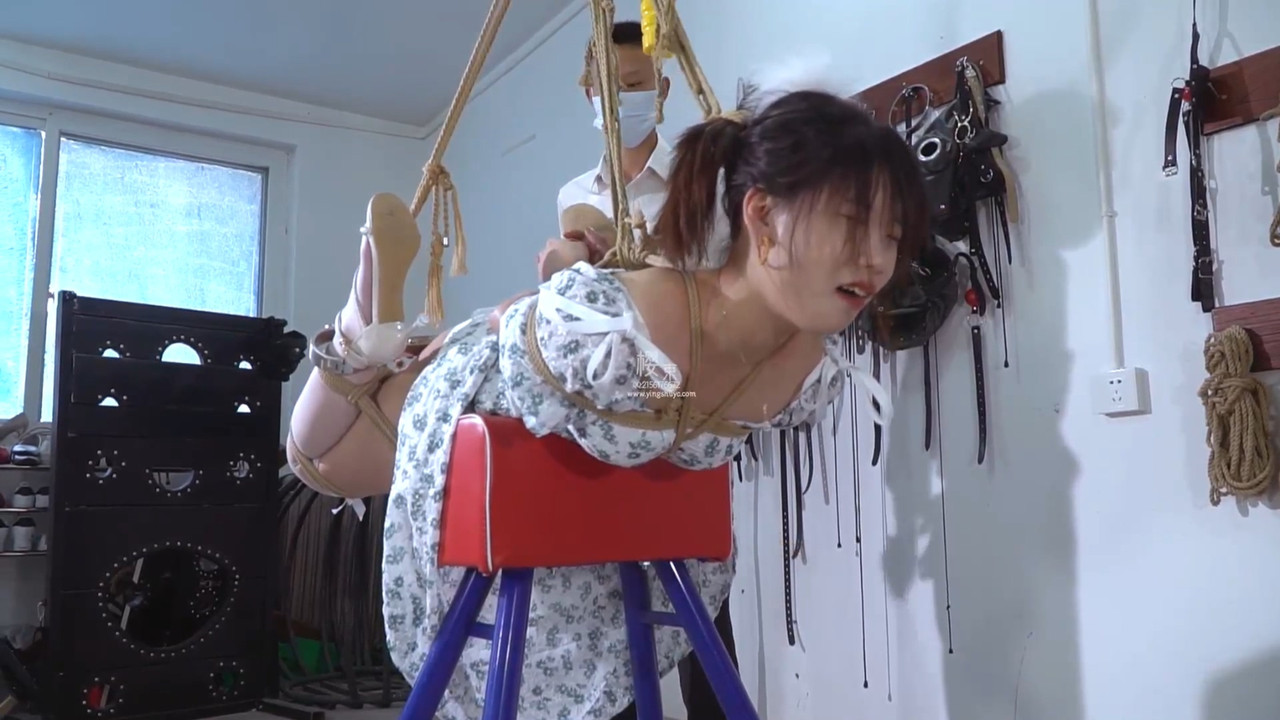 樱束原创 抽烟被罚.mp4_20210908_132535.414