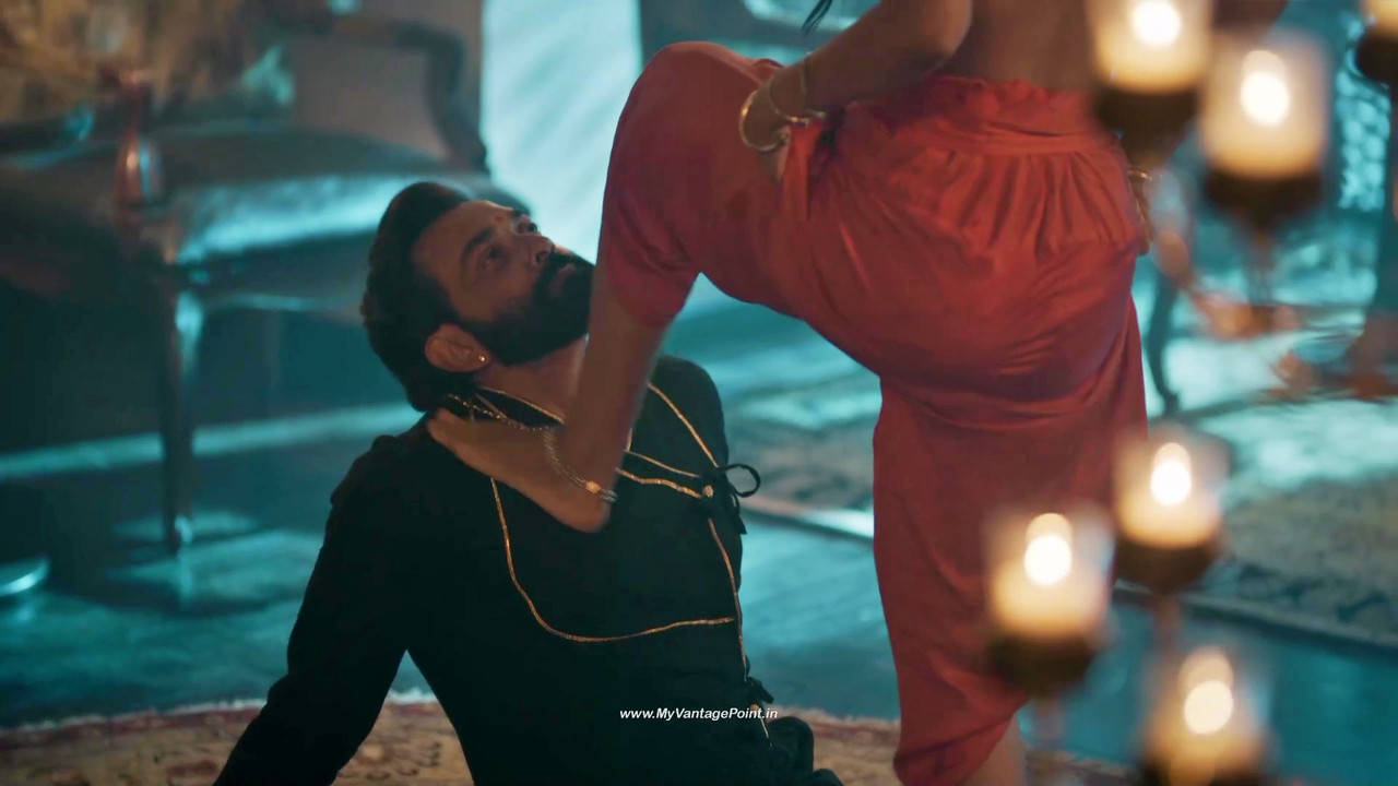 157Esha Gupta Hot in Aashram Web Series