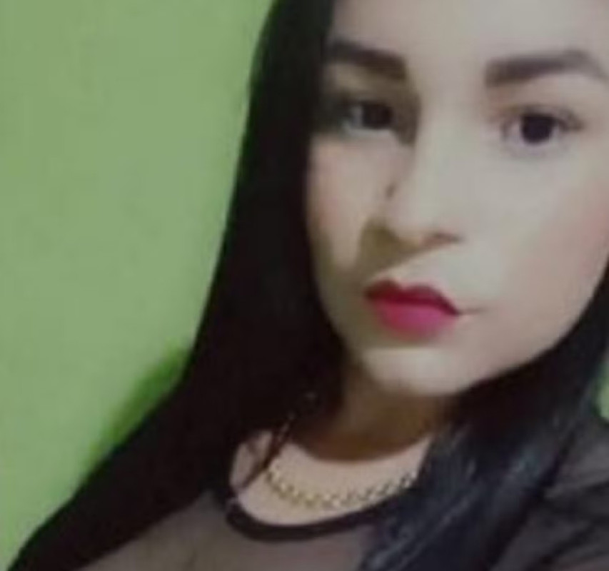 Alessandra foi morta com golpes de faca de açougueiro (Foto: Divulgação)