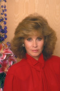 stefanie-powers-b40