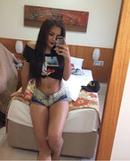 Amateur Babe Thick Thighs 004