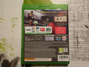 [VDS] Console Xbox One S version 1To - blanche - en boite d'origine + en cadeau 1 jeu FIFA 2014 DSC06044