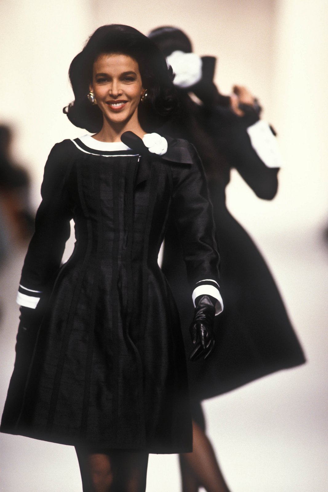 Fashion Classic: CHANEL Haute Couture Spring/Summer 1991 | Lipstick Alley