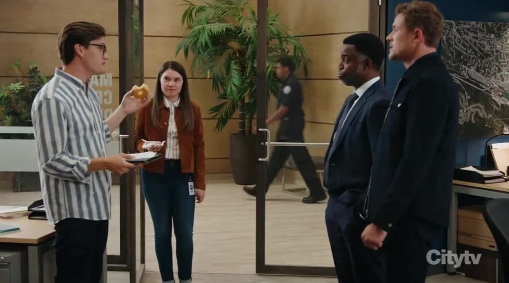 [Image: bfd06gjai85z.jpg]