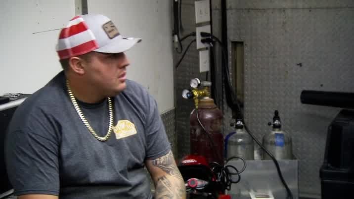 [Image: q1uu7r1mywb2.jpg]