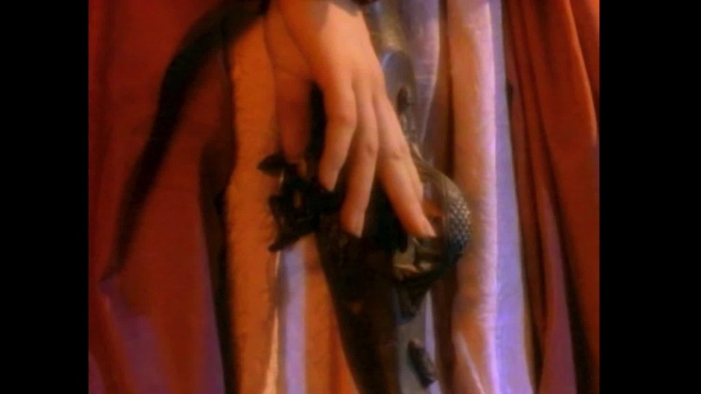 [Image: v685l9ueamhy.jpg]