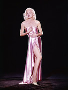 carroll-baker-c32