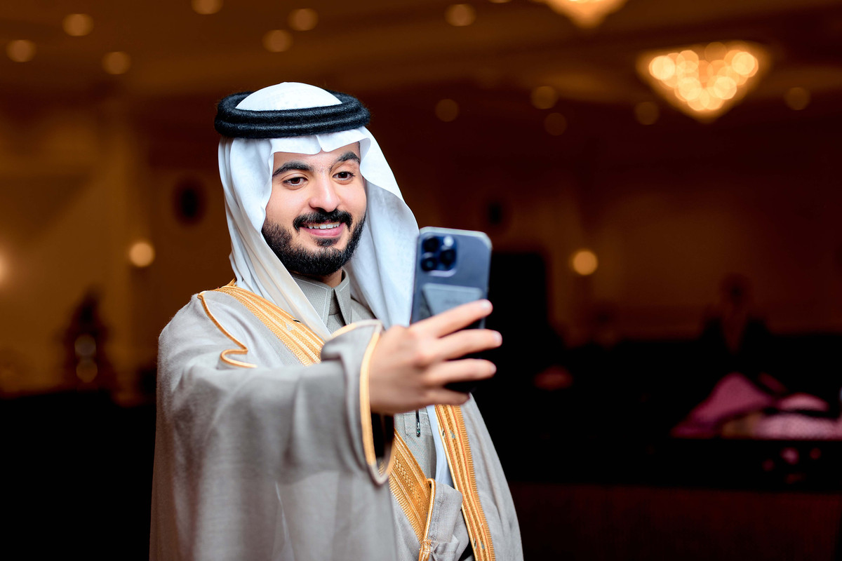 freelancers-BN6-A6810