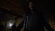Arrow-S05-E01-Retaggio-1080p-BDMux-ITA-E