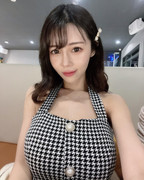 2021-11-06 03.06.46 2700906825883937387_8070188727