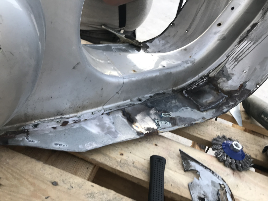 850E0F6D-502A-417C-8015-A53CCC53CF57