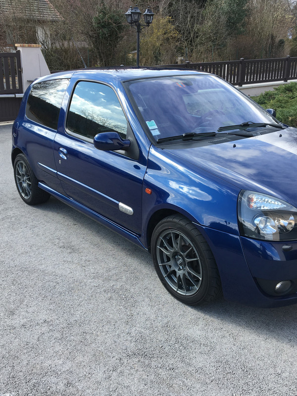 06B68F0C-A42E-4BFC-AA0A-1A2C4DC7663F