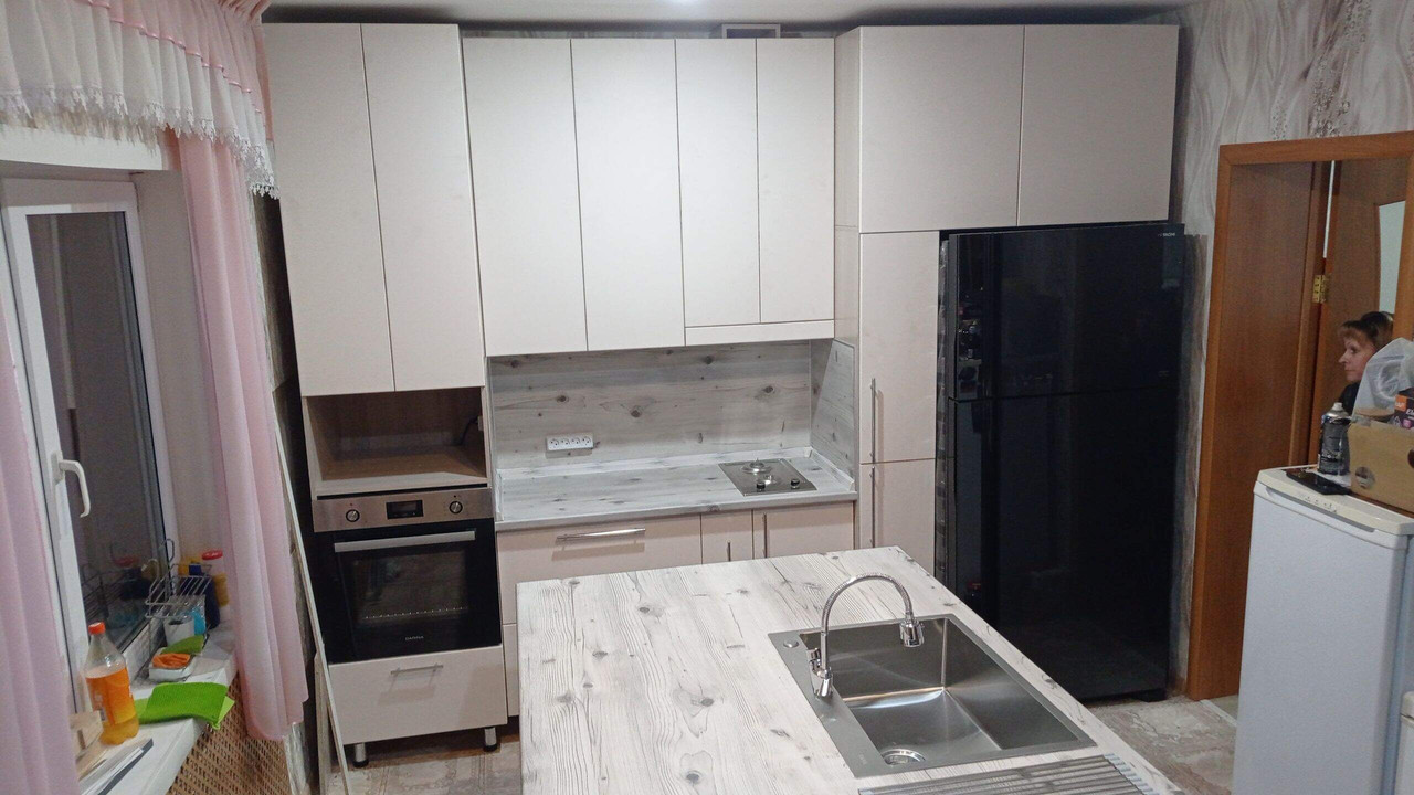 i - 2024-10-17T093651.137