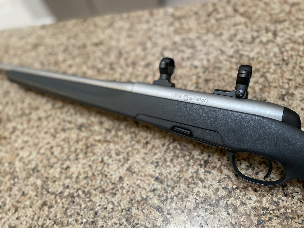 0AAC19AB-EDB1-4F2F-B69C-5E56BB7127FB