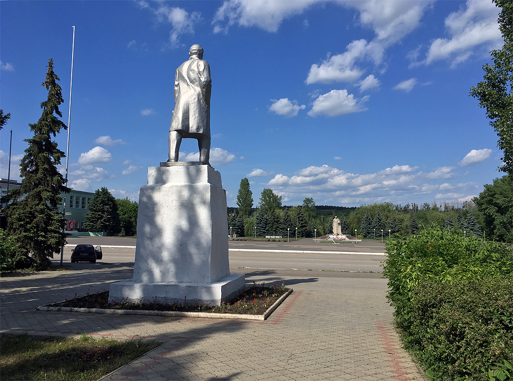 Погода на неделю в котово волгоградской области. Г Котово Волгоградская область. Городское поселение город Котово. Площадь Котово Волгоградской области. Площадь города Котово Волгоградской области.