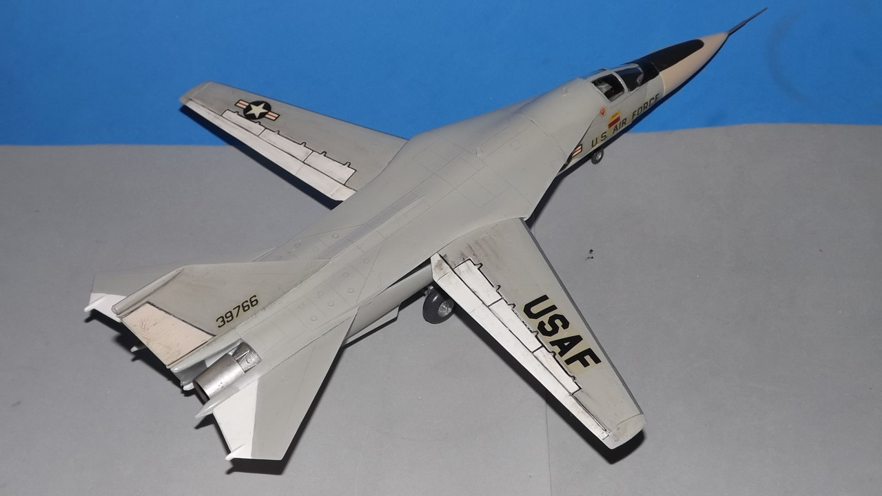 Airfix-F111-A-RS.jpg