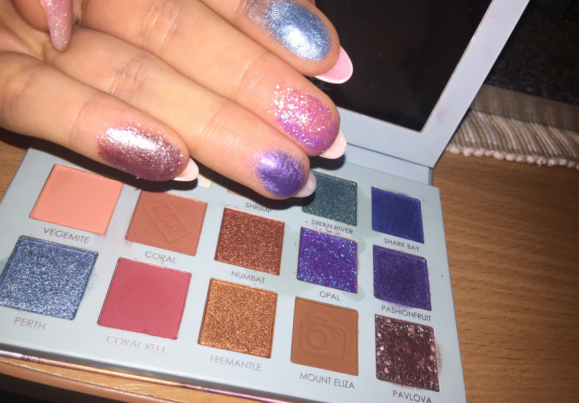 F3AA2098-A4BB-4388-9B02-5E4296E3F148