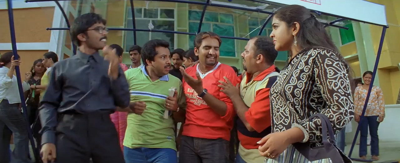 Vallavan 2006 WebRip [Tamil] 480p, 720p Screenshot