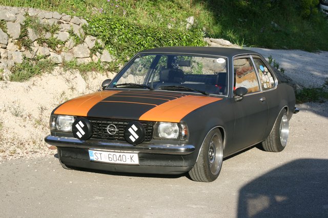 opel ascona b - Page 8 IMG-0095