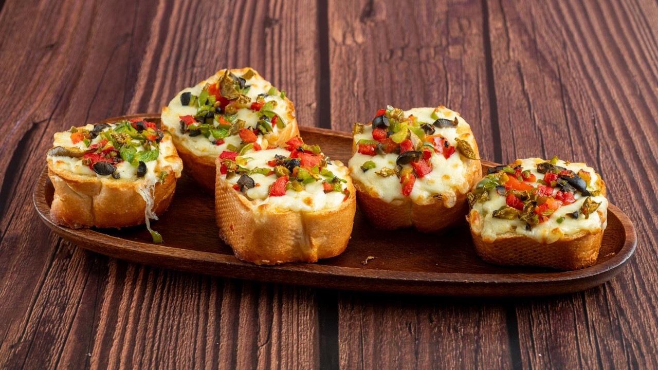 BRUSCHETTA BREADS