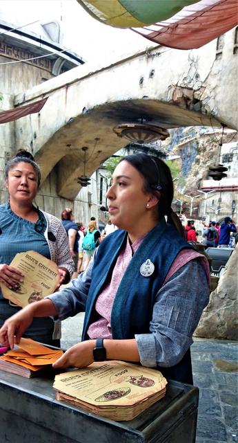 Snacking The Galaxy Con las Casymaris - Viajamos juntos a Star Wars Galaxy's Edge? - Página 3 DSC-1400-2