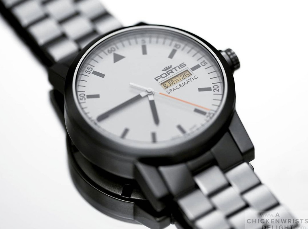 BB842D2F-E59A-46E7-ACA4-4C7C65E80135