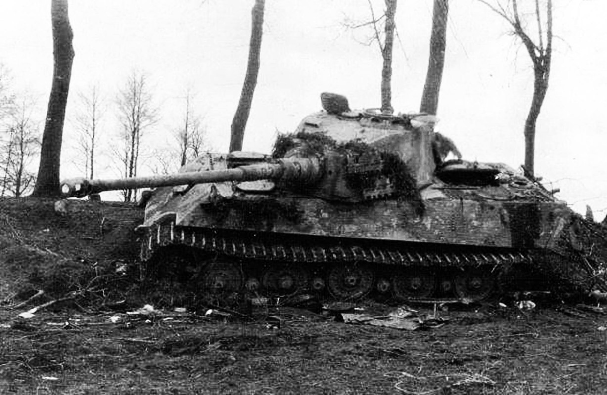 tiger-ii-spzabt505-east-prussia_20046582855_o