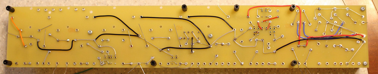 Eyeletboard_100W_prewiring_bottom