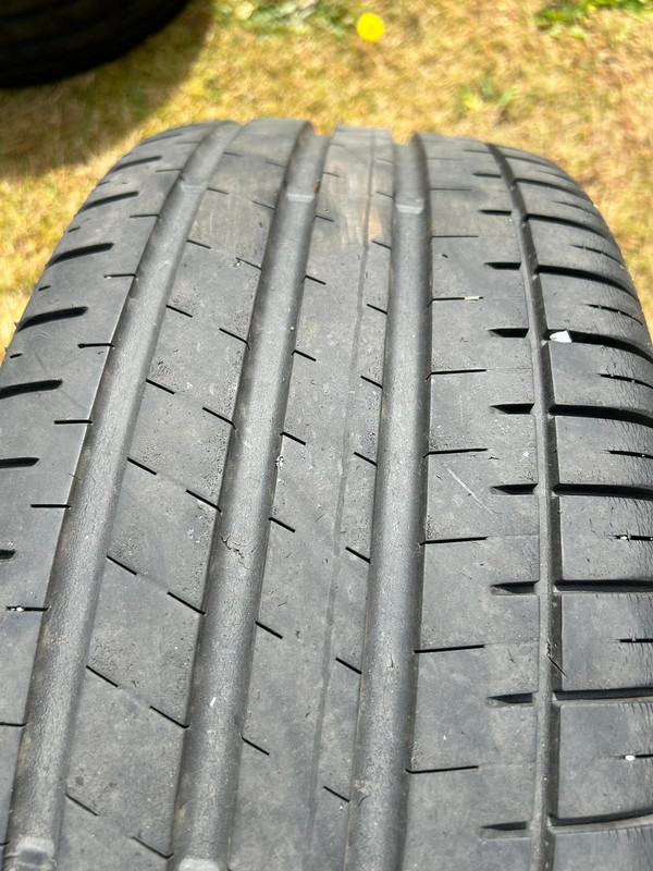 CFF896B9-F1E9-4CBD-BE5A-A7B06A346AC3