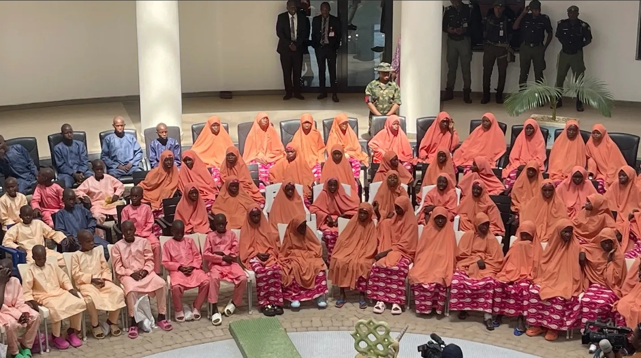 Más de 130 estudiantes que habían sido secuestrados en Nigeria han sido liberados