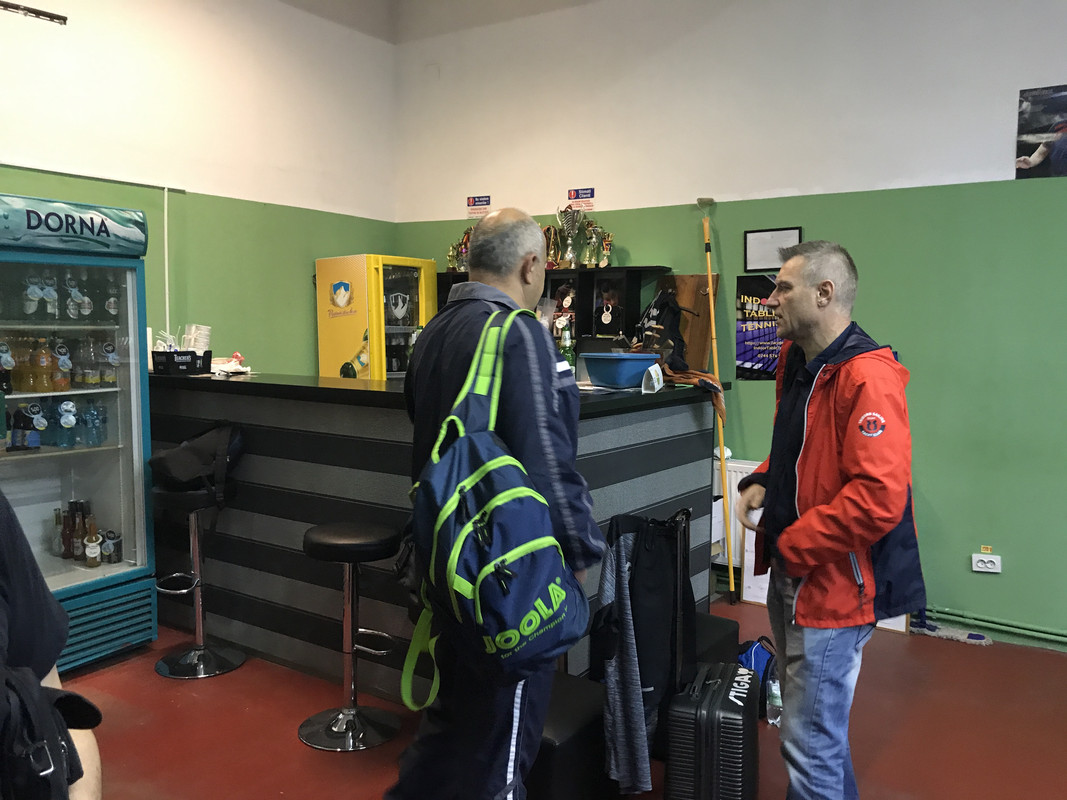 687C5E13-6A36-4B06-A181-2E036424374D